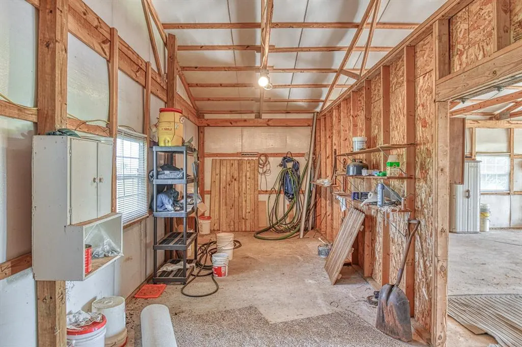 Photo 39 — 1415 N Santa Fe Road, Davenport, OK 74026