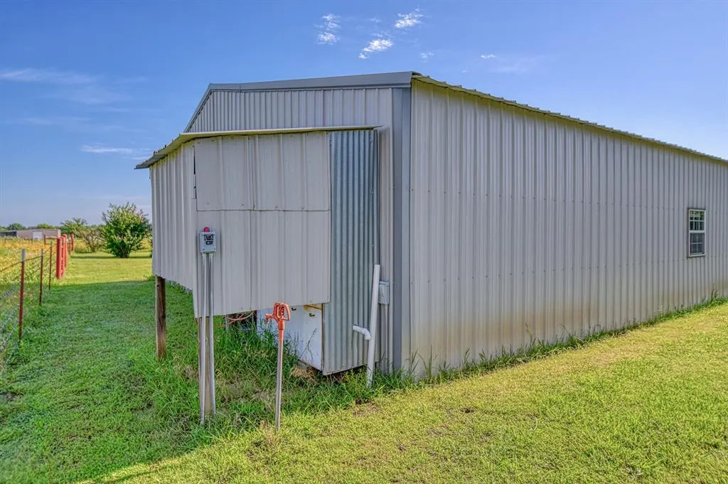 Photo 40 — 1415 N Santa Fe Road, Davenport, OK 74026