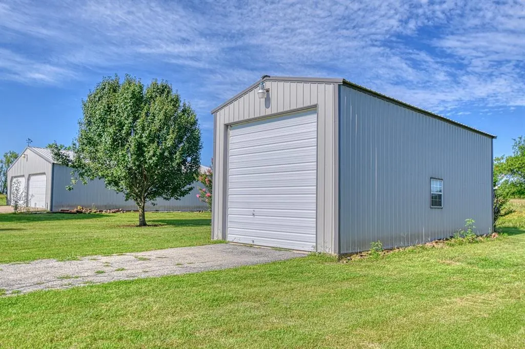 Photo 42 — 1415 N Santa Fe Road, Davenport, OK 74026