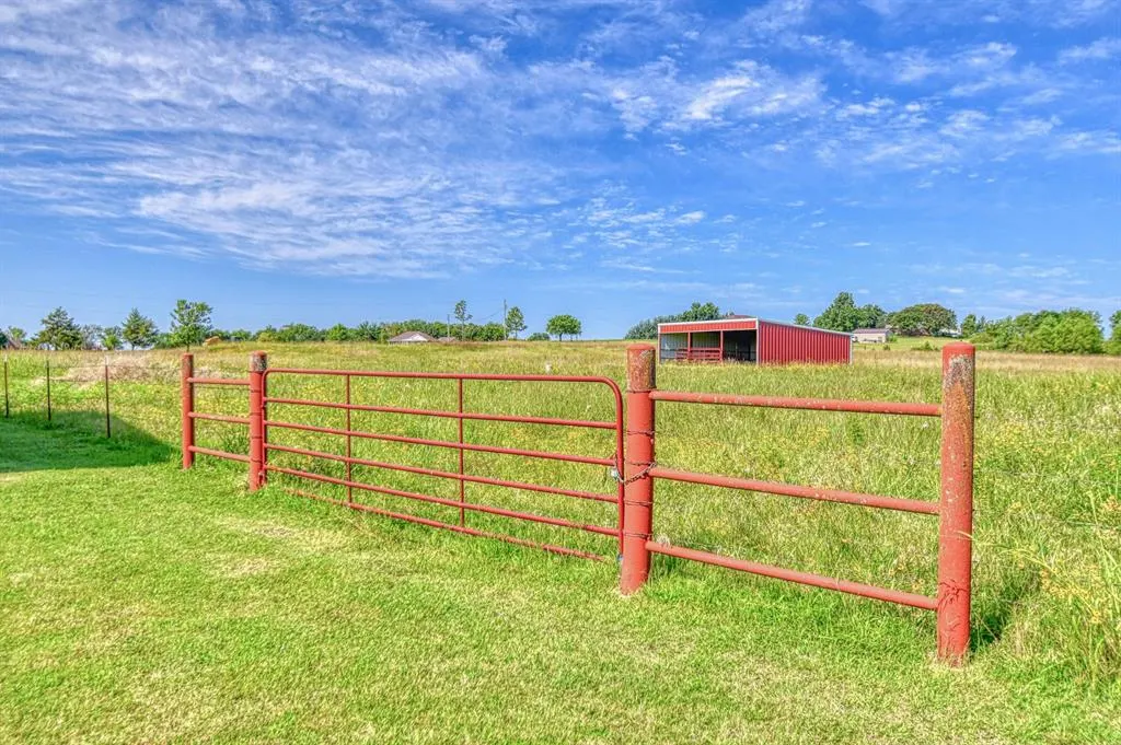 Photo 45 — 1415 N Santa Fe Road, Davenport, OK 74026