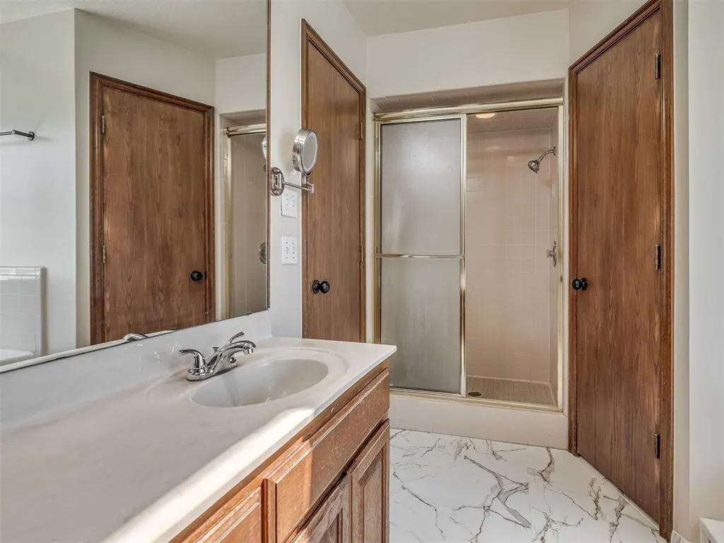 Photo 18 — 400 Ryan Way, Edmond, OK 73003