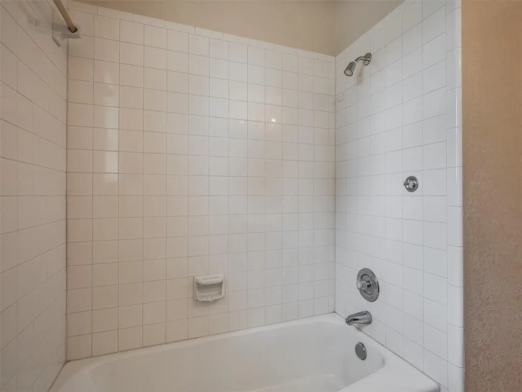 Photo 24 — 400 Ryan Way, Edmond, OK 73003