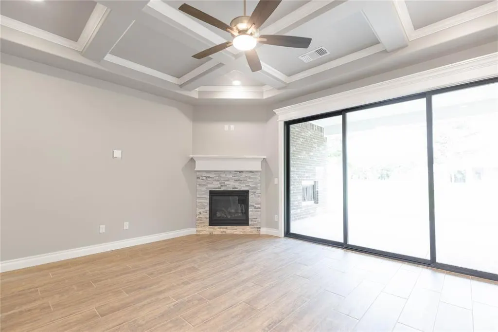Photo 8 — 12401 Samara Drive, Oklahoma City, OK 73173