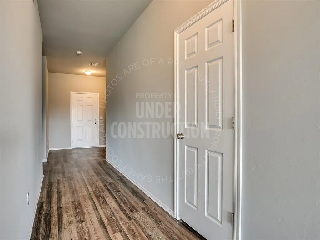 Photo 17 — 592 SW 11 Street, Newcastle, OK 73065
