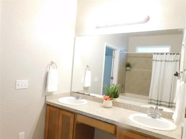 Photo 8 — 6036 SE 66th Street, Oklahoma City, OK 73135