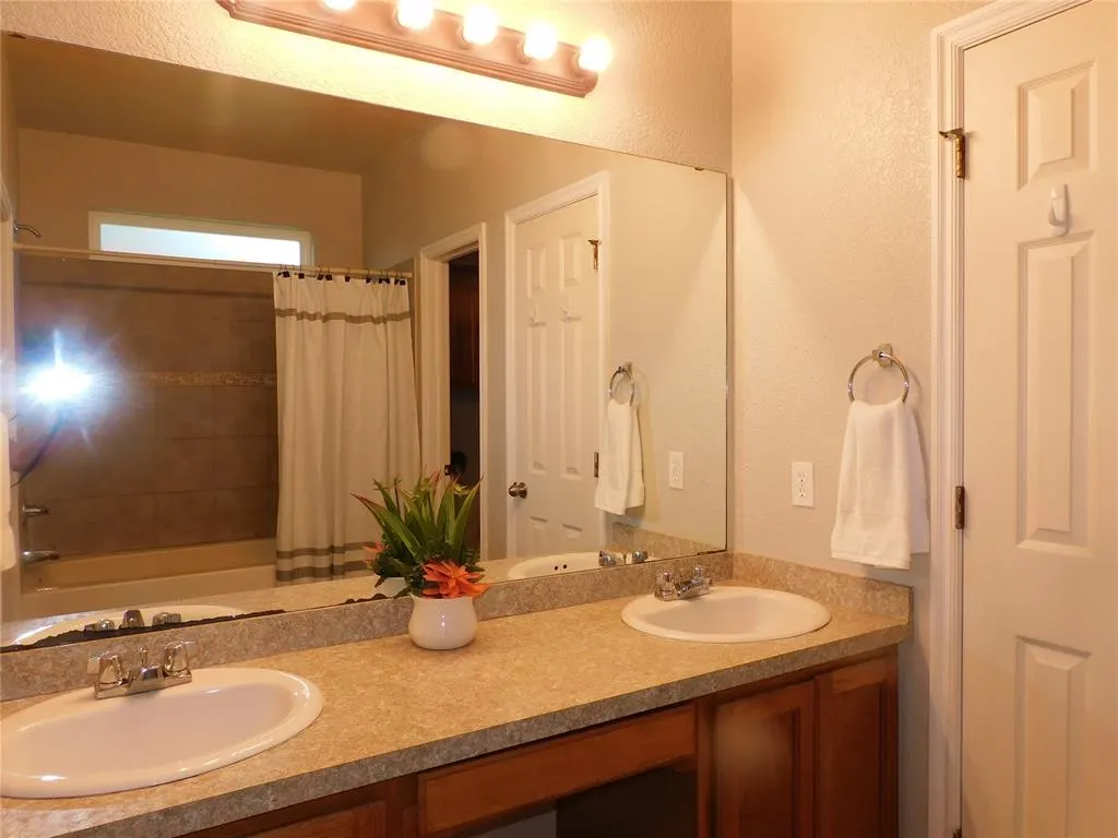Photo 9 — 6036 SE 66th Street, Oklahoma City, OK 73135