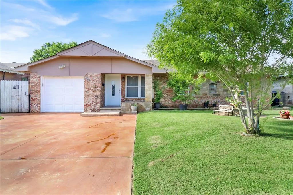 Photo 3 — 7007 NW 61st Street, Bethany, OK 73008