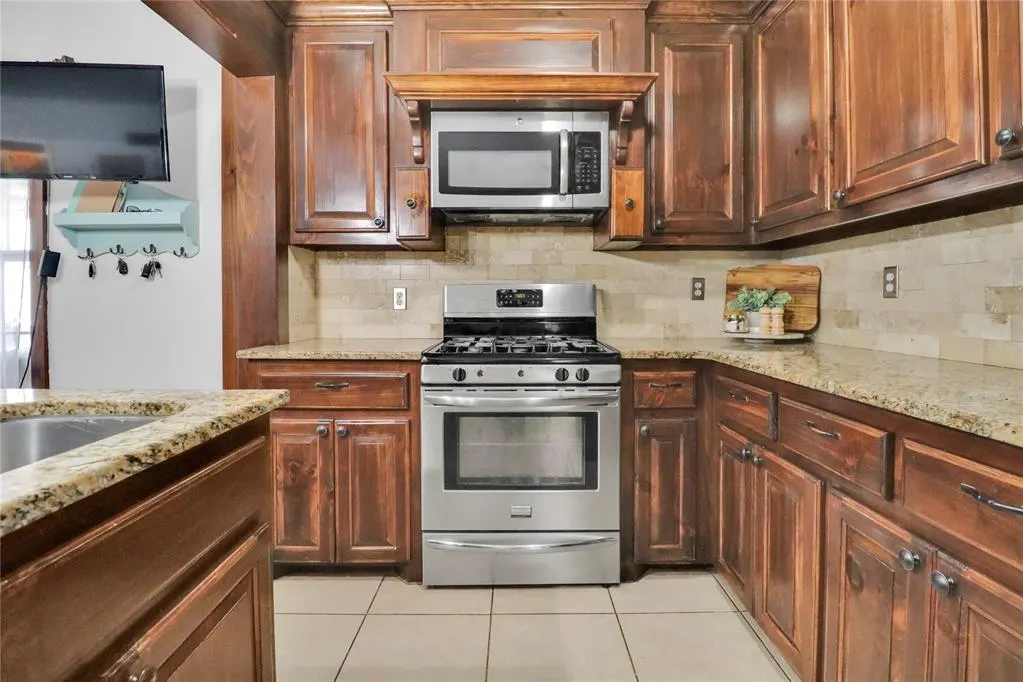 Photo 16 — 7007 NW 61st Street, Bethany, OK 73008