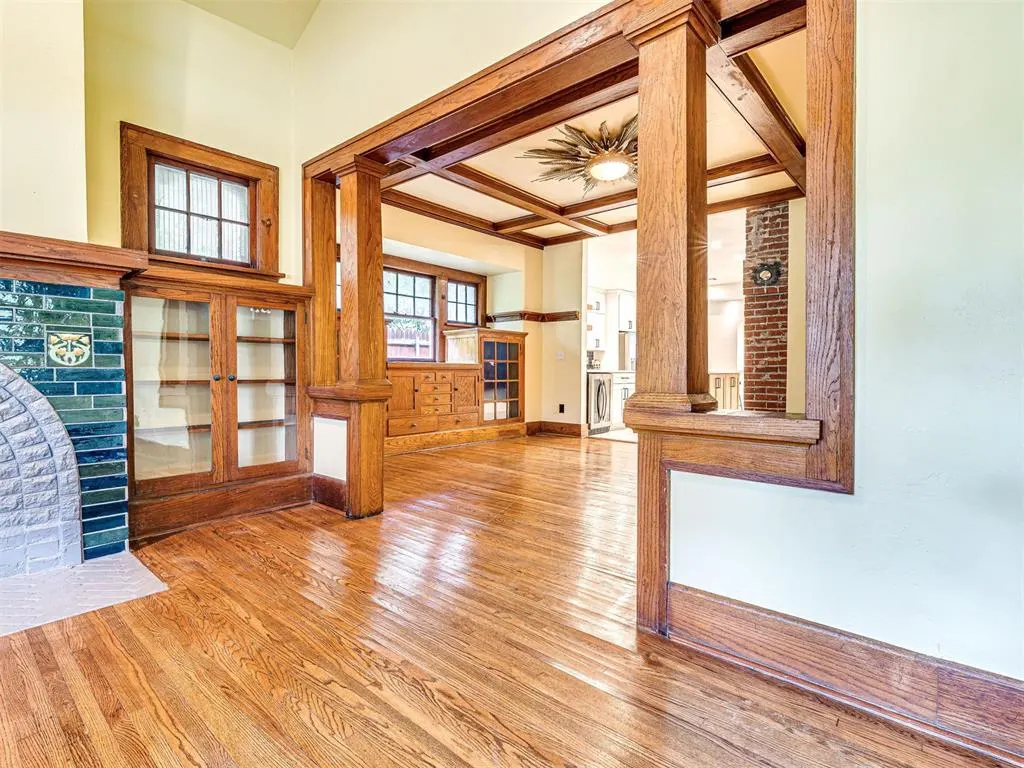 Photo 7 — 701 NW 21st Street, Oklahoma City, OK 73103