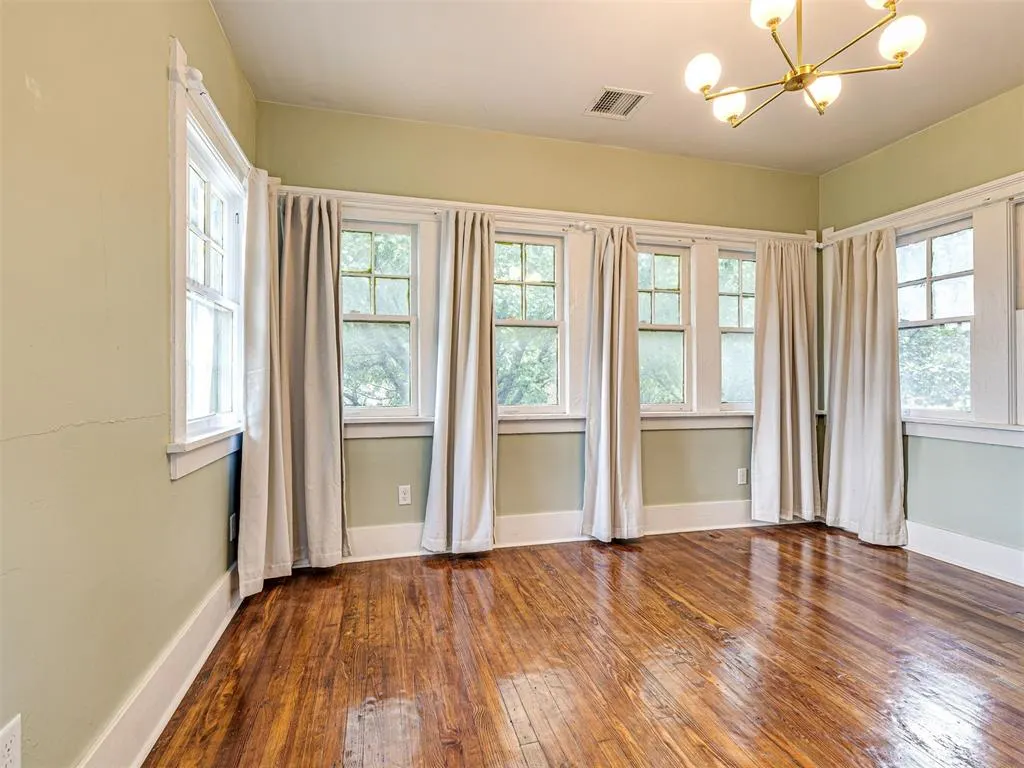 Photo 23 — 701 NW 21st Street, Oklahoma City, OK 73103