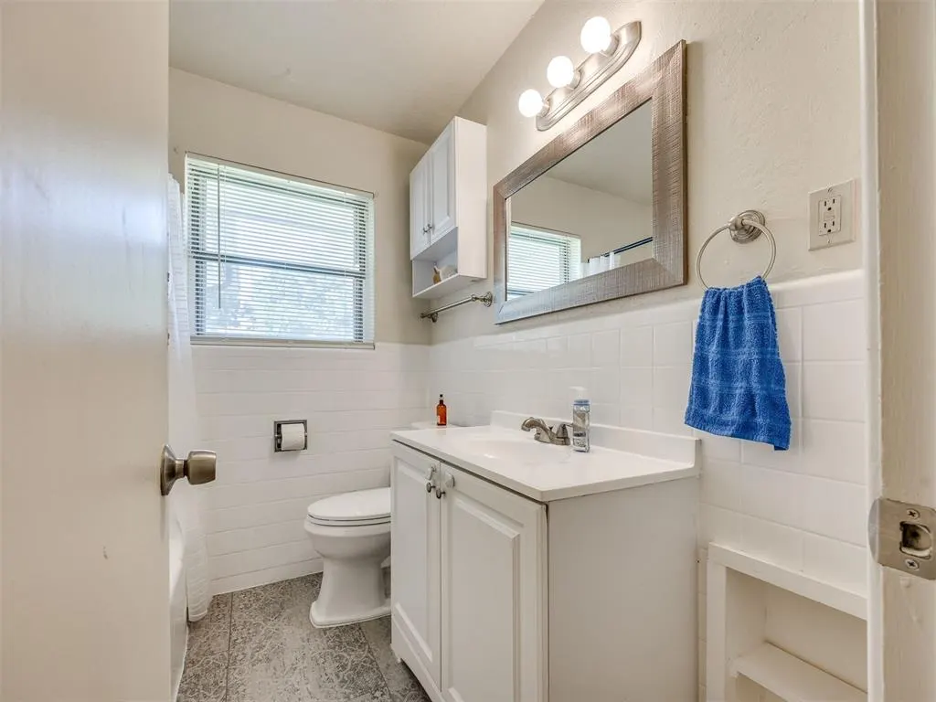 Photo 10 — 3804 NW 52nd Street, Oklahoma City, OK 73112