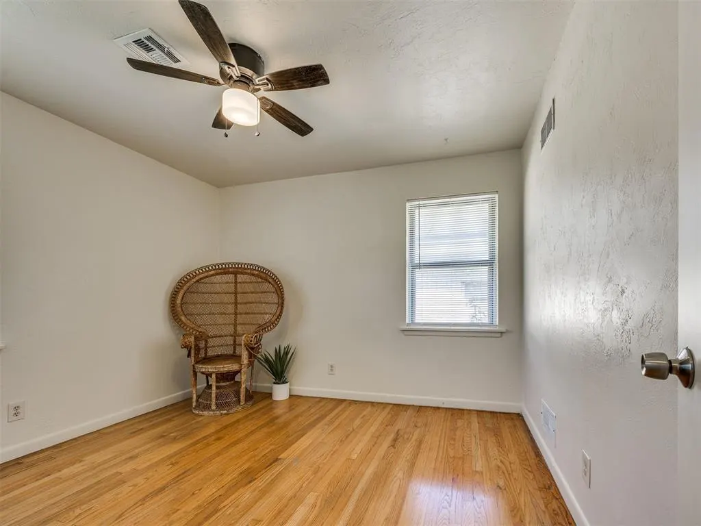 Photo 13 — 3804 NW 52nd Street, Oklahoma City, OK 73112