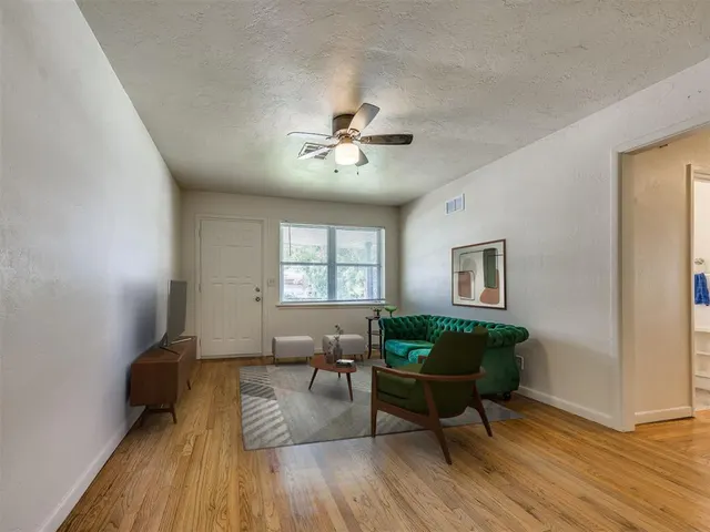 Photo 3 — 3804 NW 52nd Street, Oklahoma City, OK 73112