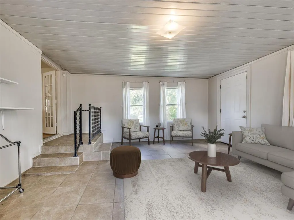 Photo 6 — 3804 NW 52nd Street, Oklahoma City, OK 73112