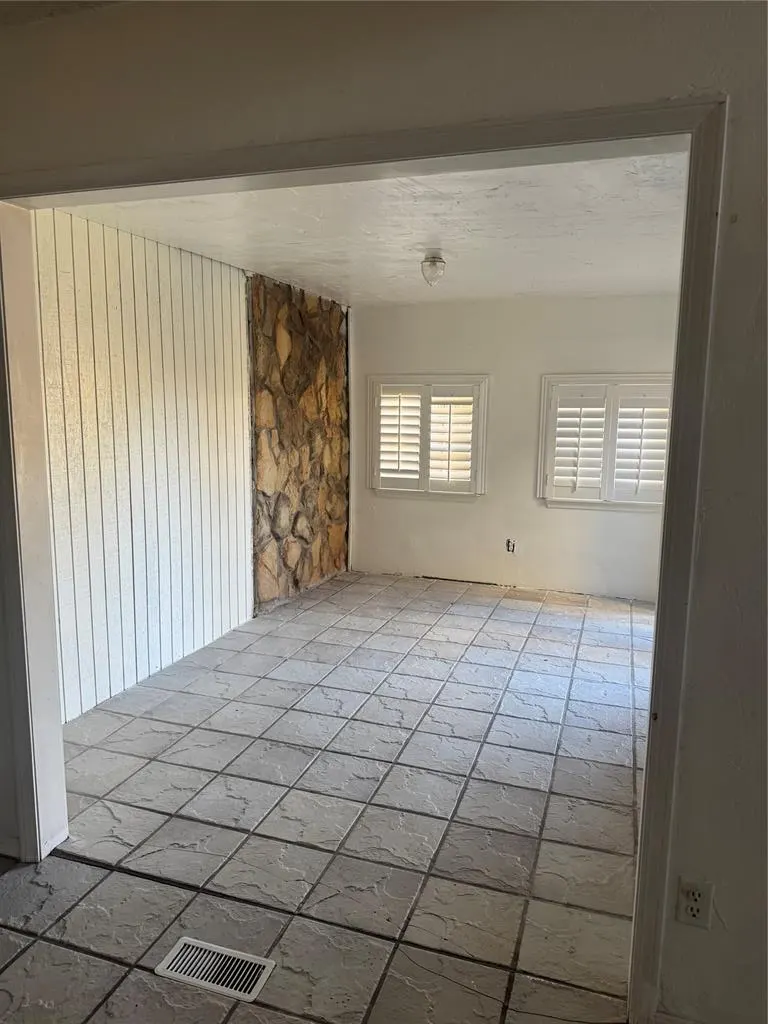 Photo 8 — 7009 NW 90TH Street, Oklahoma City, OK 73132