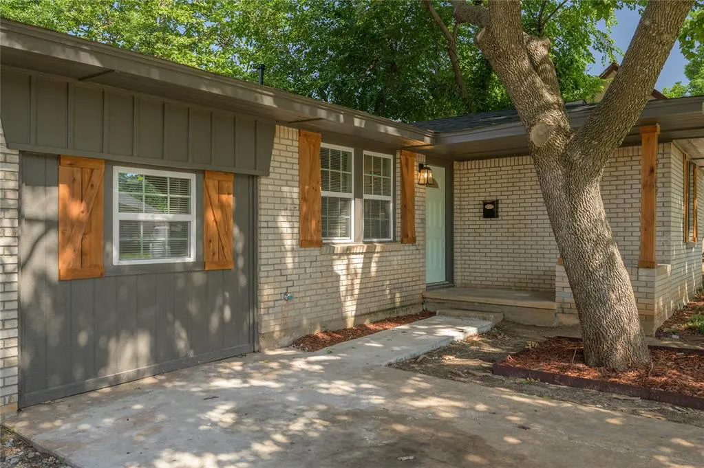 Photo 4 — 929 N Farra Drive, Oklahoma City, OK 73107