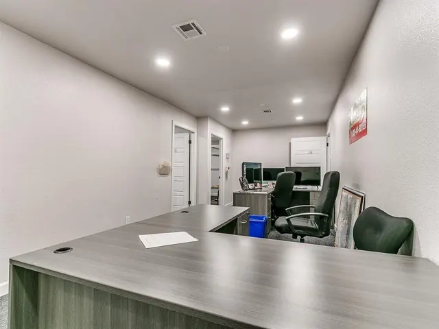 Photo 6 — 2520 W I 44 Service Road 200, Oklahoma City, OK 73112