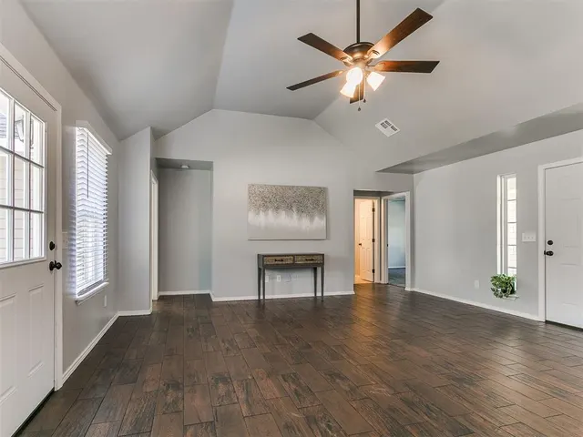 Photo 6 — 17205 Sycamore Lane, Newalla, OK 74857