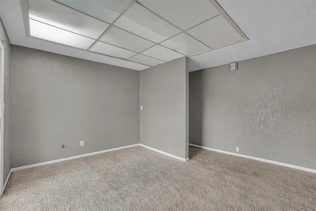 Photo 9 — 1412 Polk Street, Altus, OK 73521