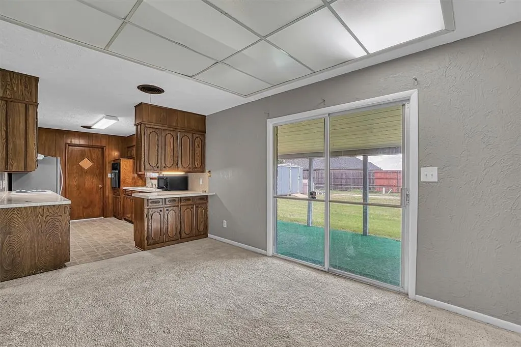 Photo 11 — 1412 Polk Street, Altus, OK 73521