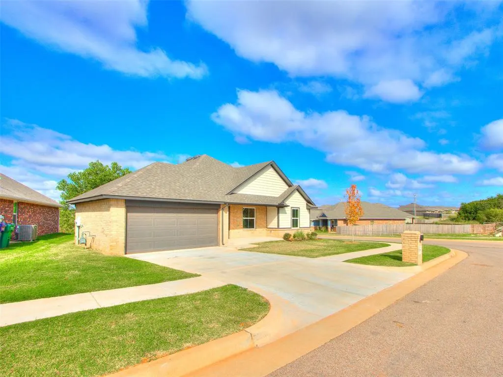 Front exterior — 17809 Rich Earth Court, Edmond, OK 73012