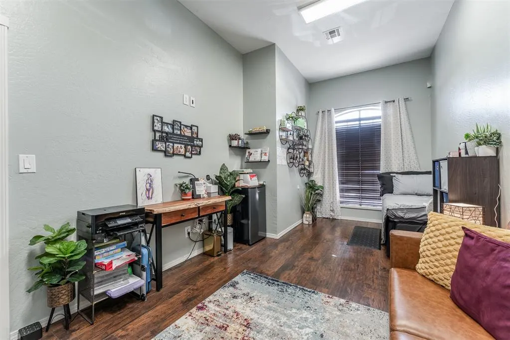 Photo 28 — 2322 N Interstate Drive, Norman, OK 73069