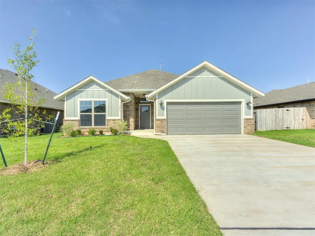 Front exterior — 479 Cherrybark Drive, Washington, OK 73093