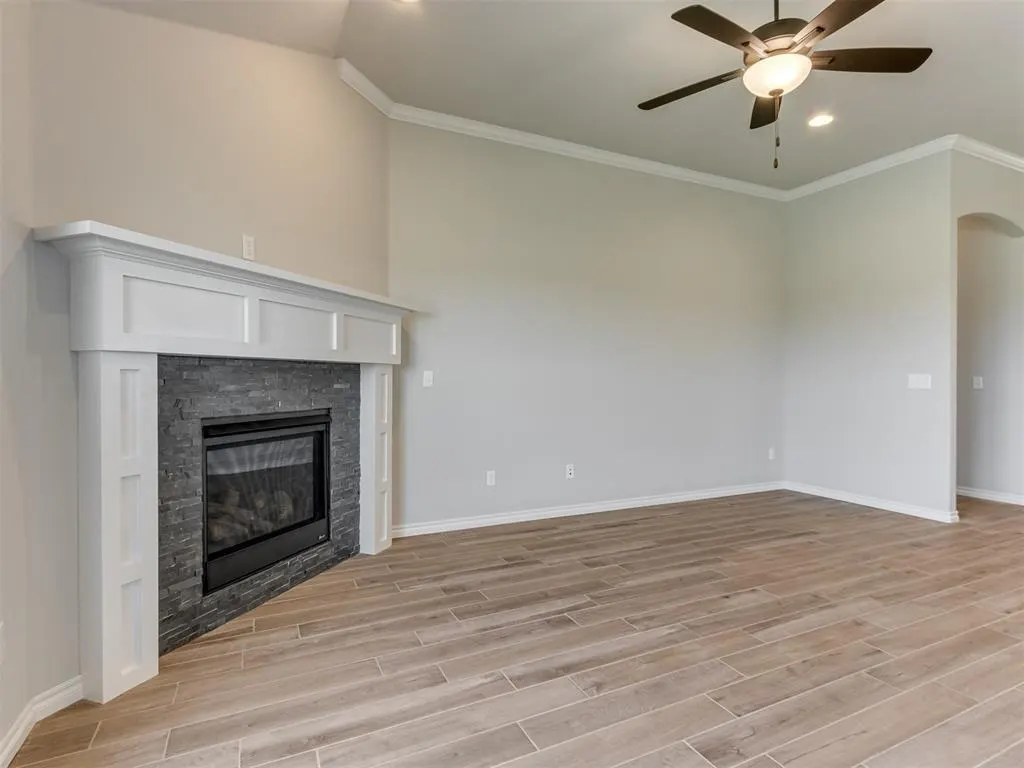 Photo 7 — 479 Cherrybark Drive, Washington, OK 73093