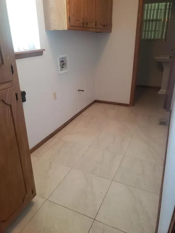 Photo 7 — 1008 E Hughes Street, Blair, OK 73526