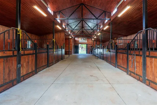 Photo 2 — 1514 Eisenhower Road, Norman, OK 73069