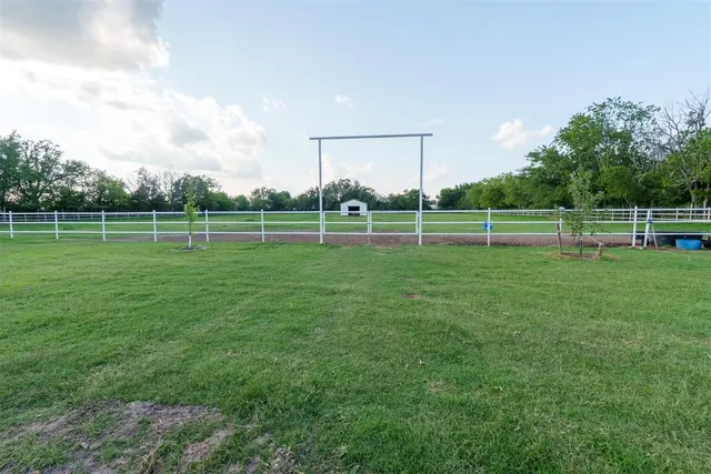 Photo 3 — 1514 Eisenhower Road, Norman, OK 73069