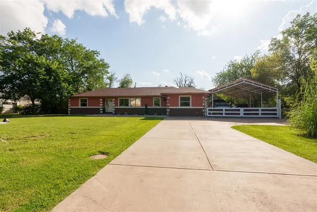 Photo 7 — 1514 Eisenhower Road, Norman, OK 73069