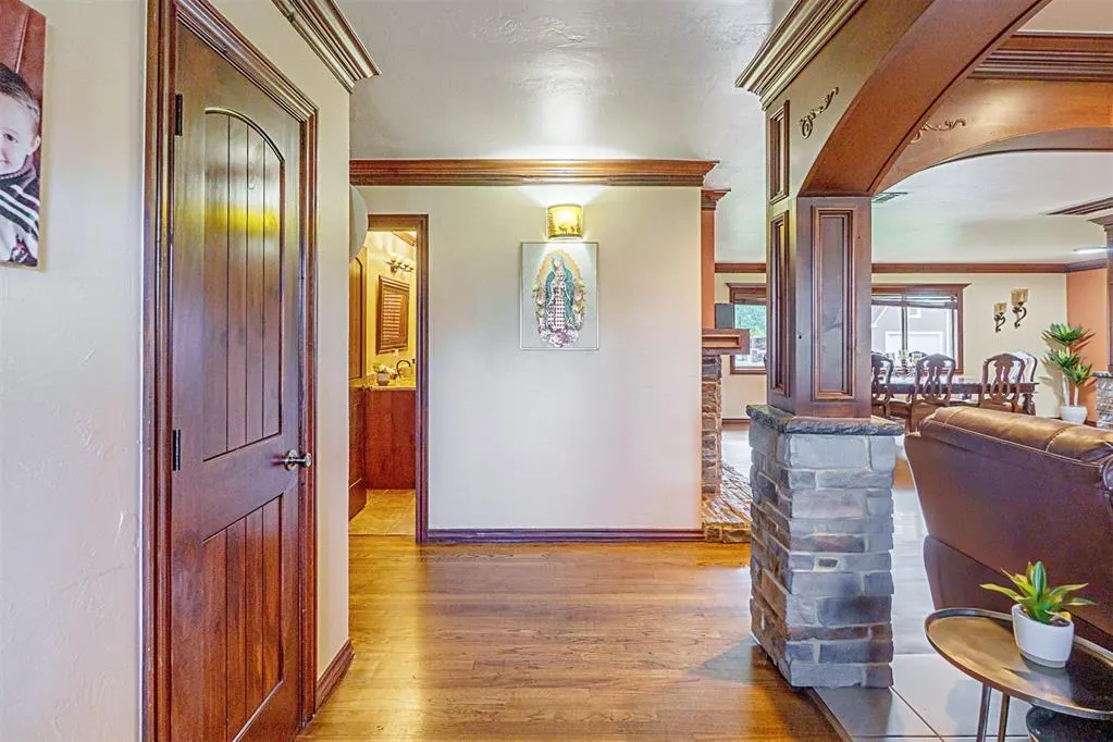 Photo 10 — 1514 Eisenhower Road, Norman, OK 73069
