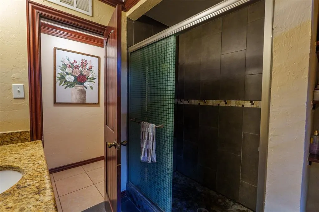 Photo 17 — 1514 Eisenhower Road, Norman, OK 73069