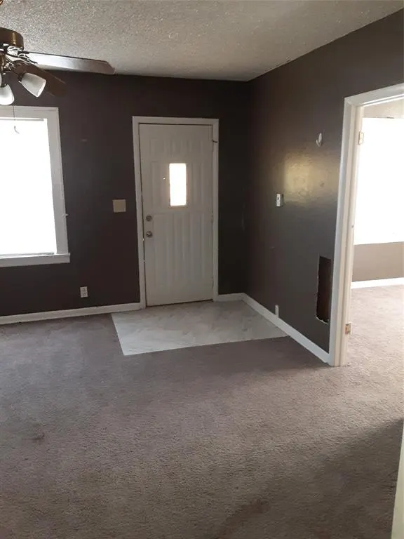 Photo 8 — 901 N Lee Street, Altus, OK 73521