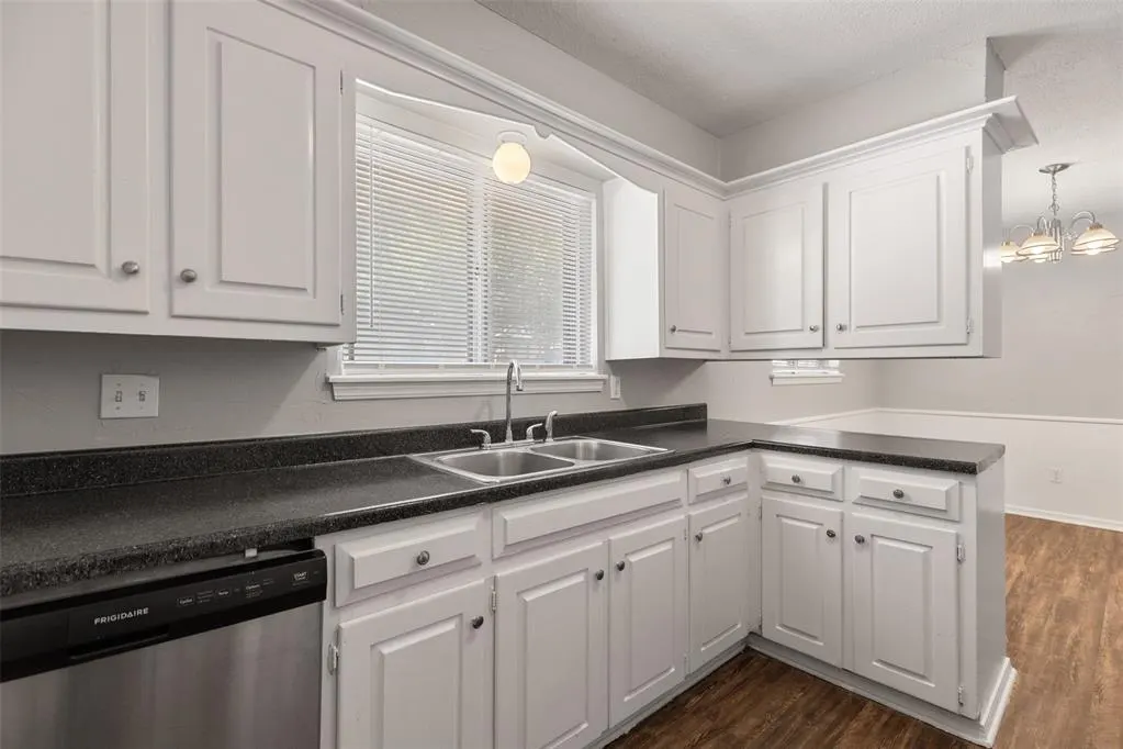 Photo 5 — 4101 NW 51st Street, Oklahoma City, OK 73112