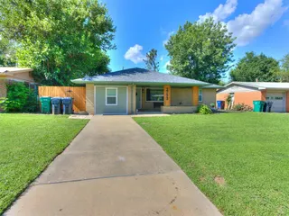 Sold home at 2753 SW 46th Place