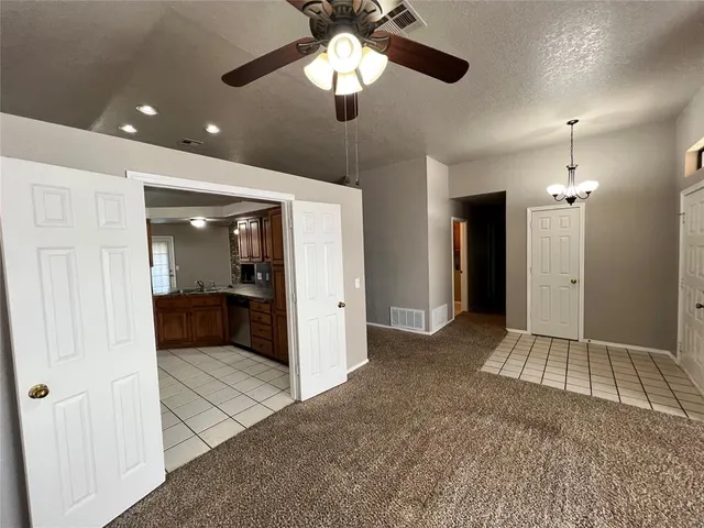Photo 5 — 1713 Rocky Mountain Way, Edmond, OK 73003