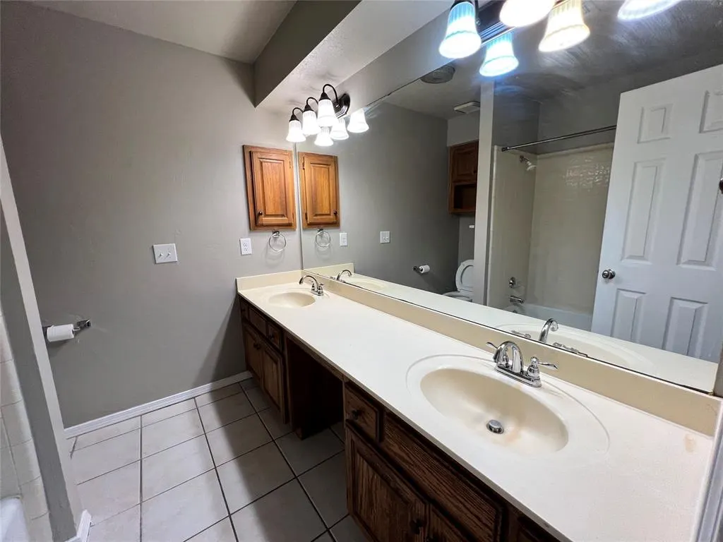 Photo 18 — 1713 Rocky Mountain Way, Edmond, OK 73003