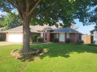 Sold home at 921 Blue Ridge Drive