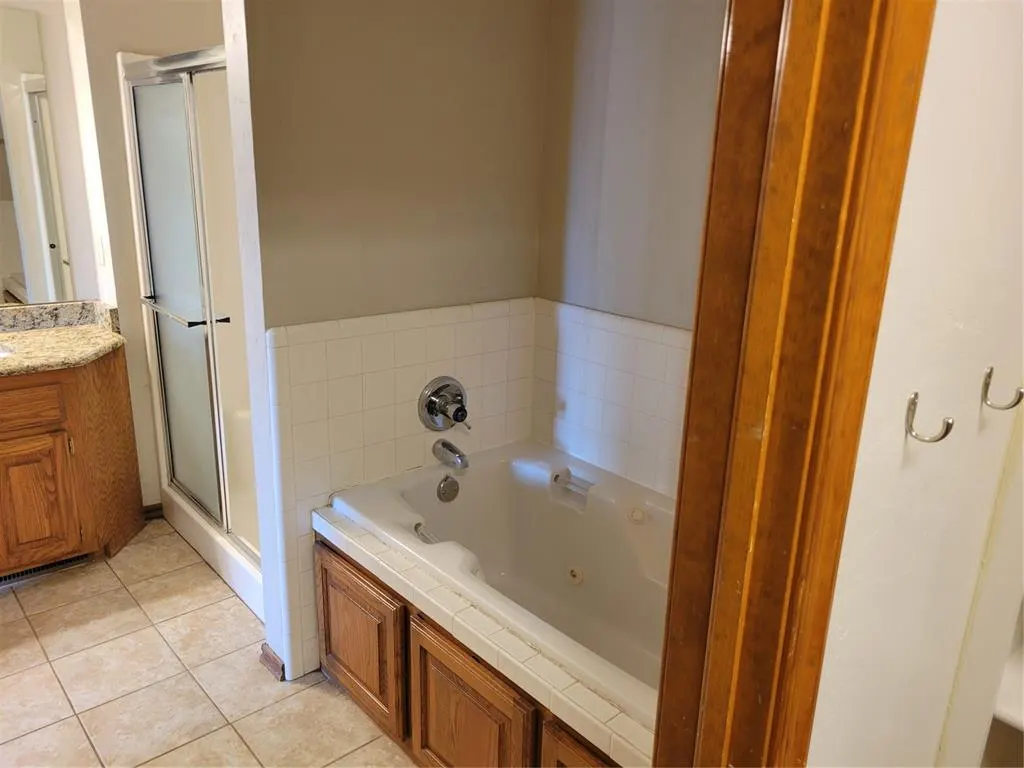 Photo 19 — 921 Blue Ridge Drive, Edmond, OK 73003