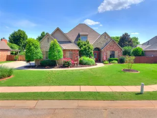 Sold home at 312 Carriage Bluff Court