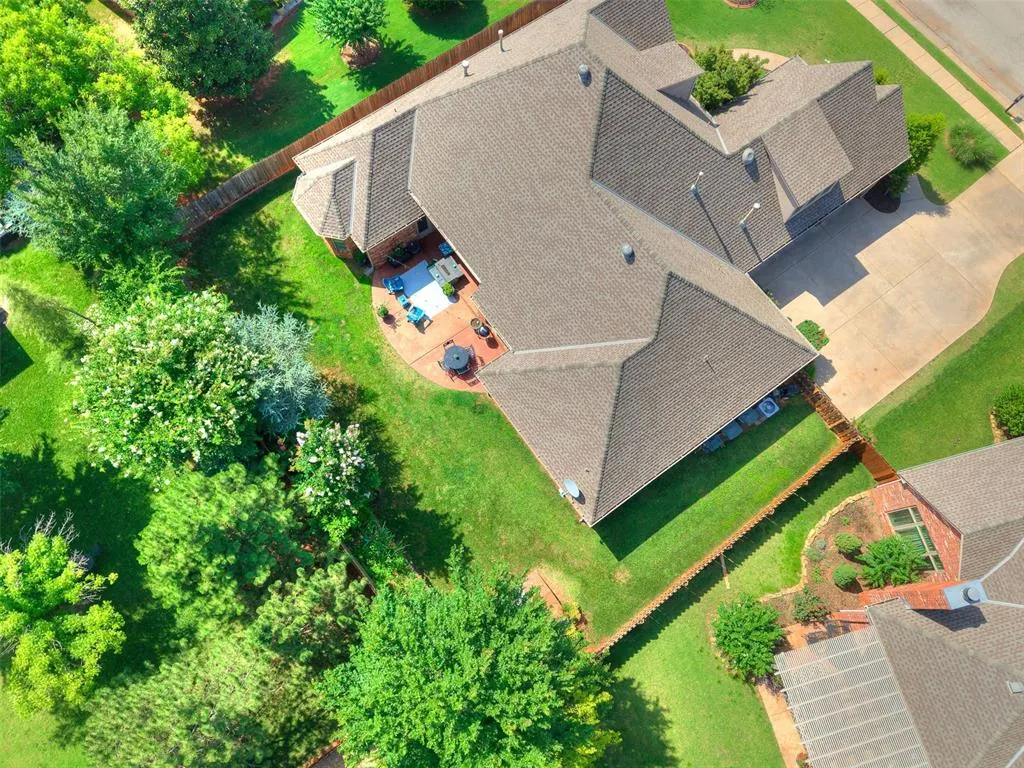Photo 45 — 312 Carriage Bluff Court, Edmond, OK 73003