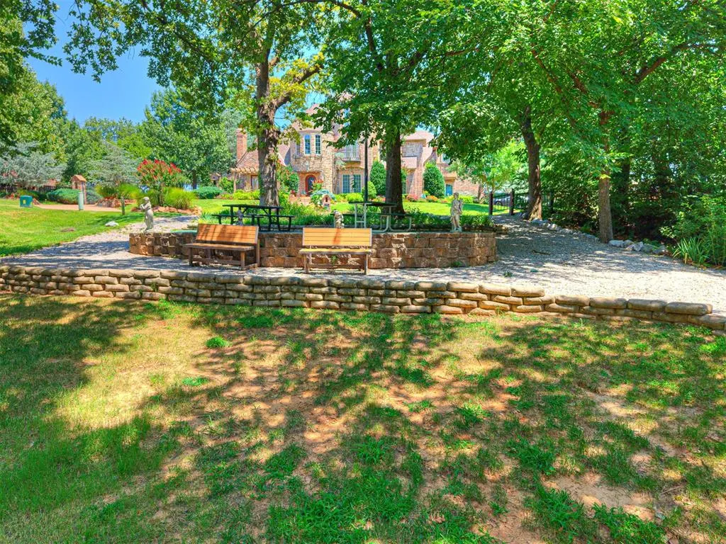 Photo 17 — 2312 Overholser Court, Oklahoma City, OK 73127