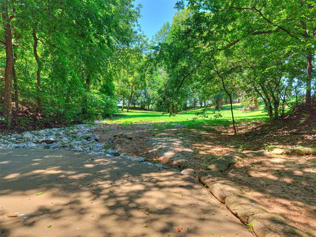 Photo 22 — 2312 Overholser Court, Oklahoma City, OK 73127