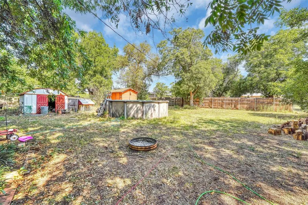 Photo 26 — 913 E Sycamore, Altus, OK 73521