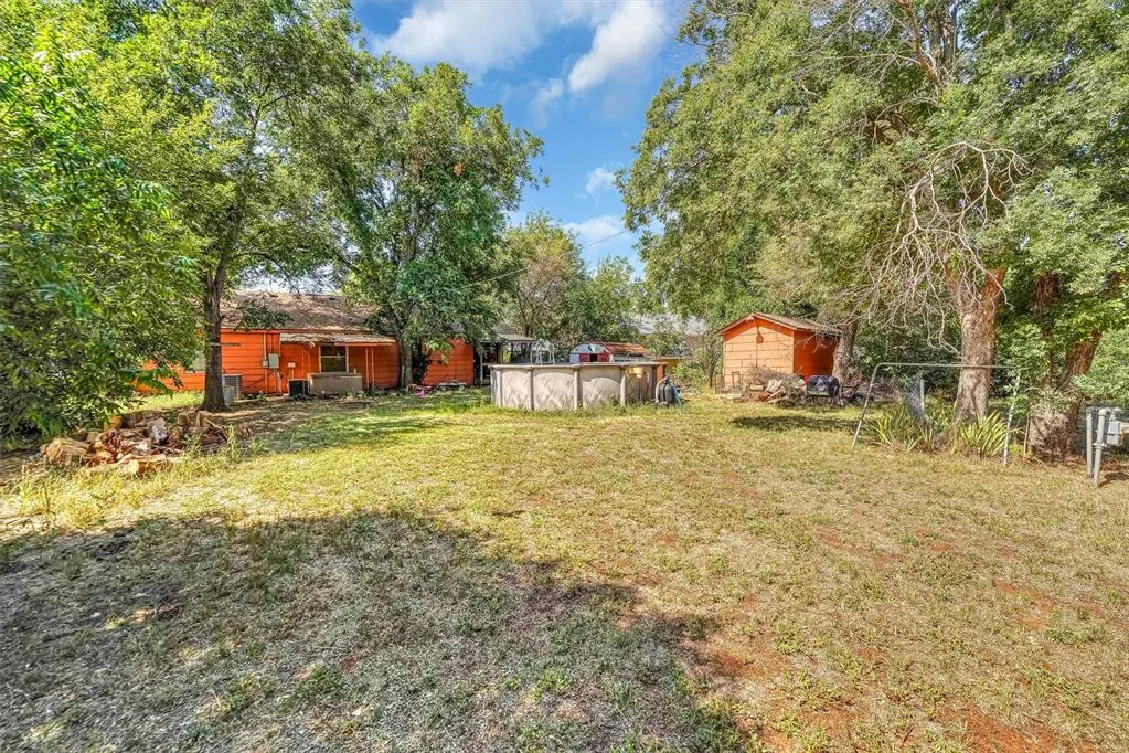 Photo 27 — 913 E Sycamore, Altus, OK 73521