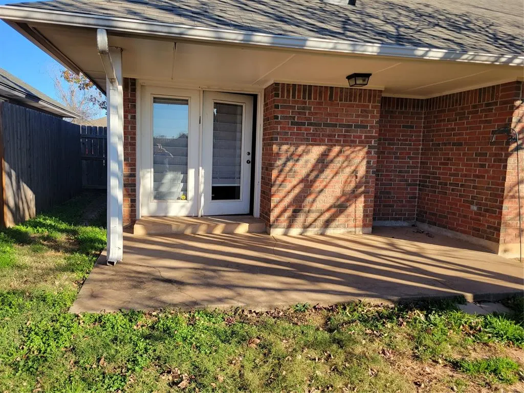 Photo 23 — 921 Blue Ridge Drive, Edmond, OK 73003