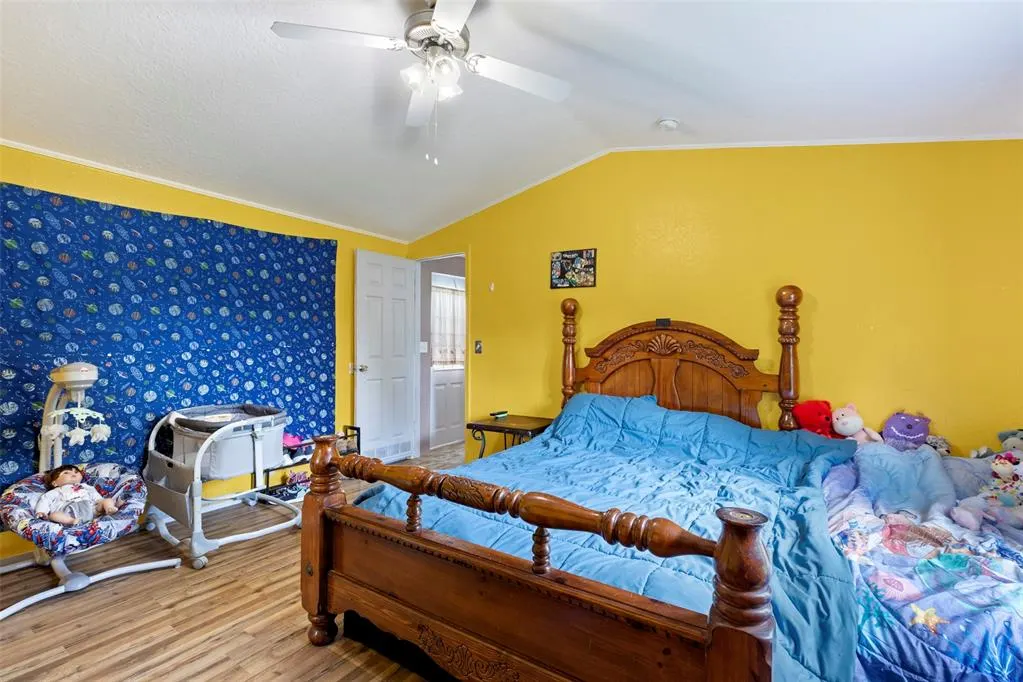Photo 17 — 207 W Grand Street, Union City, OK 73090