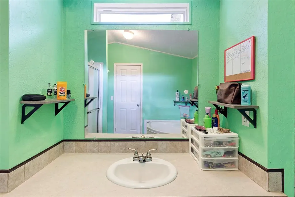 Photo 19 — 207 W Grand Street, Union City, OK 73090